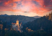Top 15 cele mai spectaculoase castele medievale din lume
