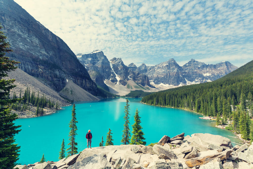 Lacul Moraine din Parcul National Banff Canada - Repere in Canada