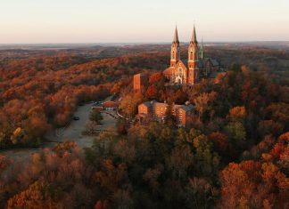 Top 16 cele mai frumoase locuri de vizitat in Wisconsin