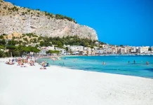 Cele mai frumoase 10 plaje din Sicilia si Sardinia