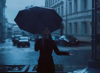 Ce sa faci intr-o zi ploioasa in New York?